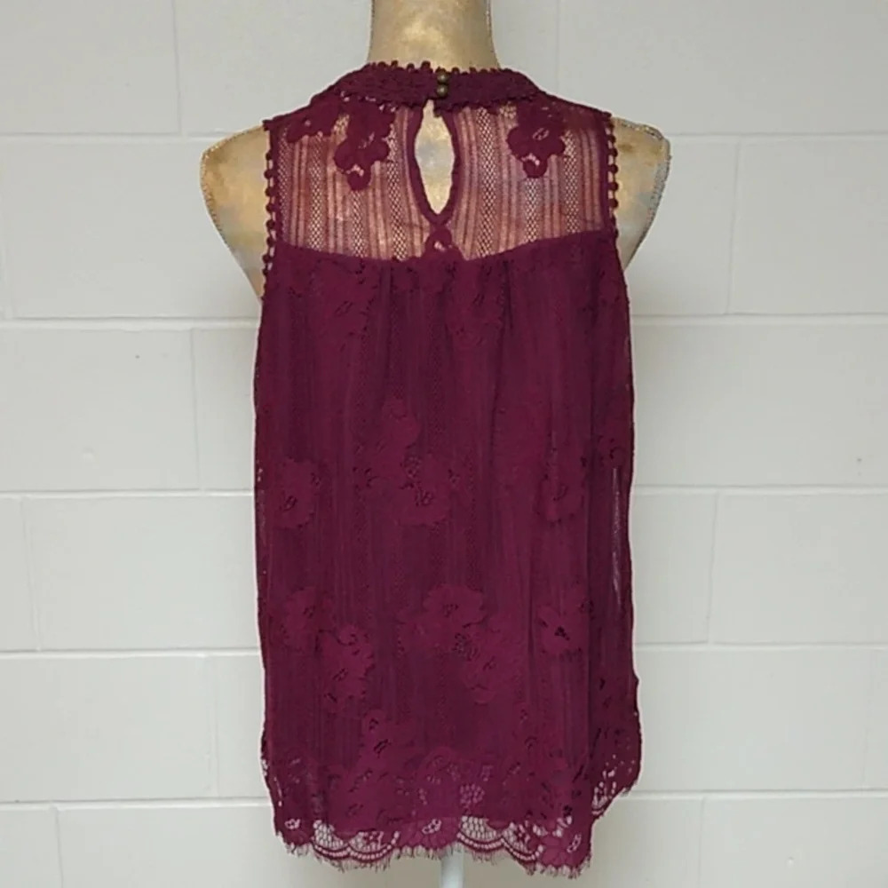 LACE, LINED, KEY HOLE, FEMININE BLOUSE, BURGUNDY TRENDING - Picture 2 of 7